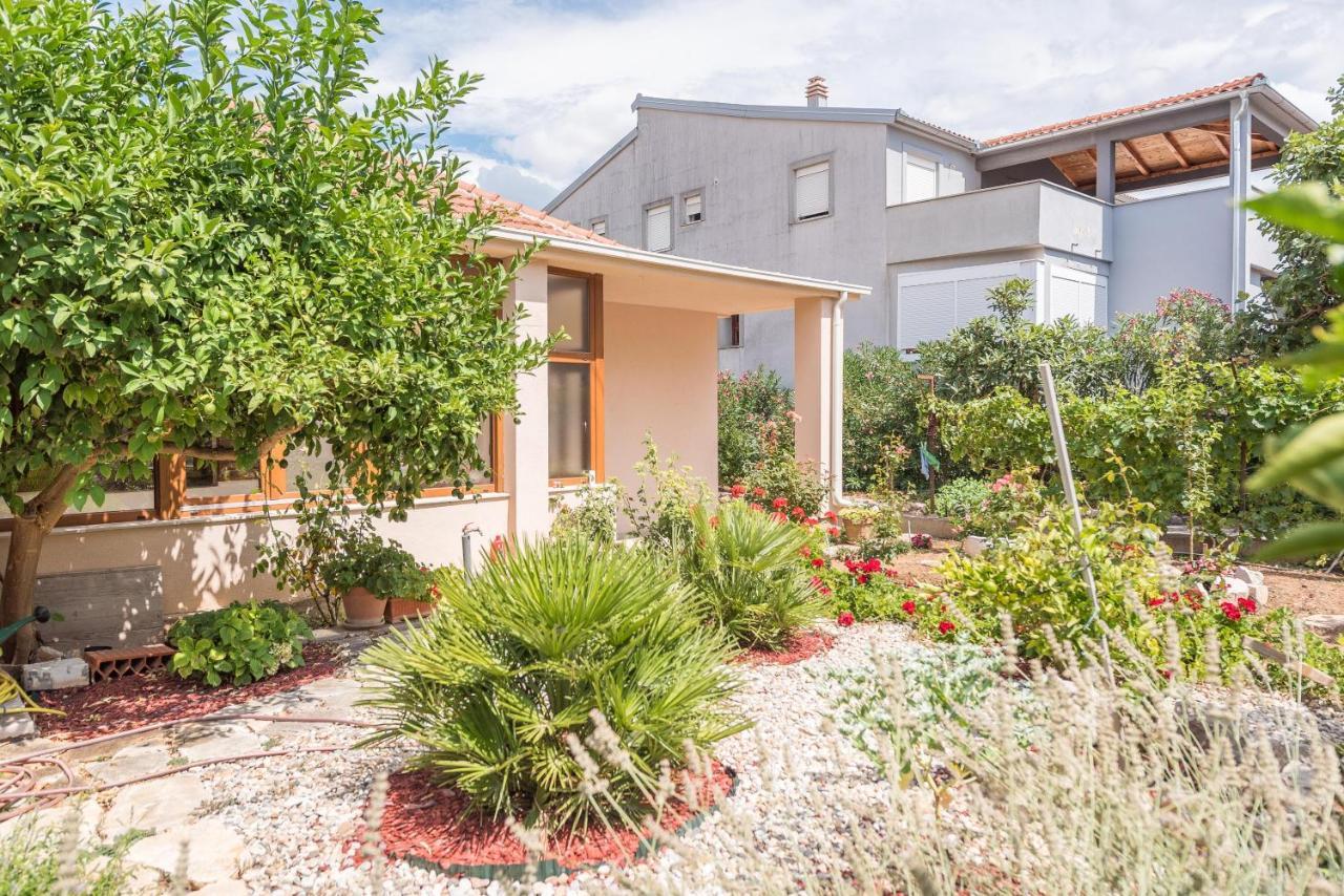 Marica Villa Ткон Екстериор снимка